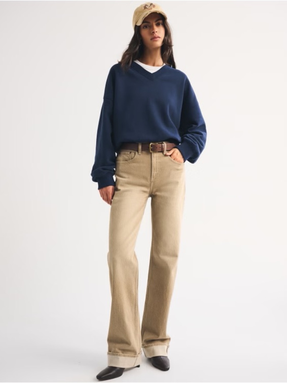 Abercrombie & Fitch “the 90’s relaxed high rise” Jeans in Khaki - 26